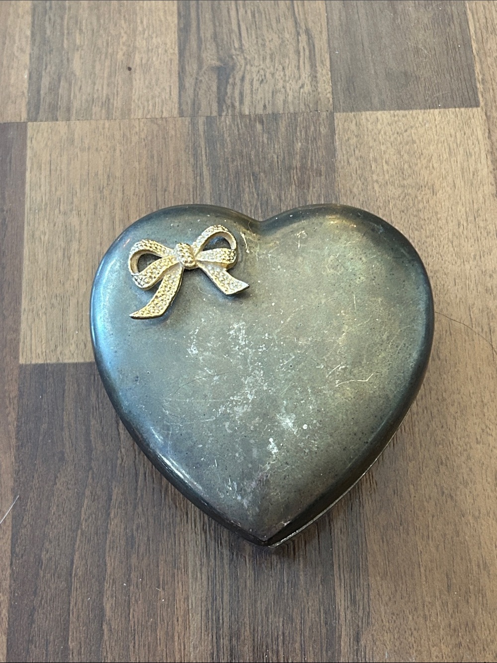 Vintage Heart-Shaped Metal Trinket Box with Gold Bow Accent - bronze/brass heavy